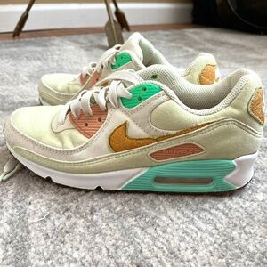 NIKE Happy Pineapple AIR MAX 90